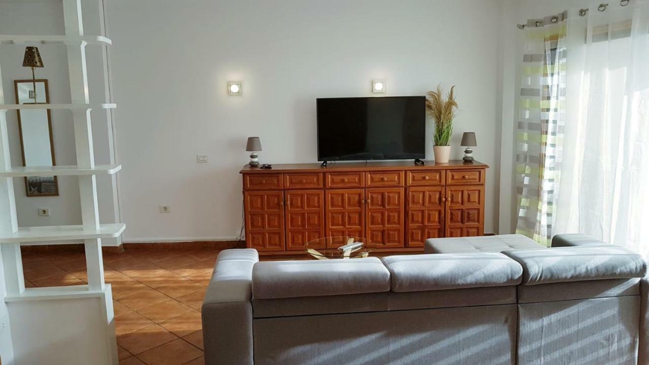 Apartamento Amplio Y Tranquilo Con Vistas ロス・レアレホス エクステリア 写真
